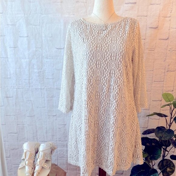 Elegant Cream A-Line Long Sleeve Lace Dress, in Women’s Size 16 - Picture 7 of 10